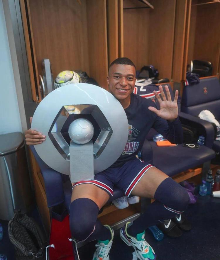 手限制飞机 手限制飞机