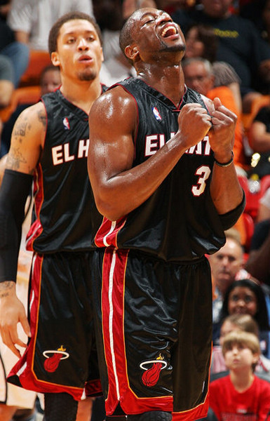 媒体叙事与 媒体叙事与